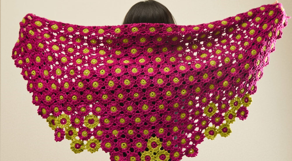 Shawl crafted using Viva yarn