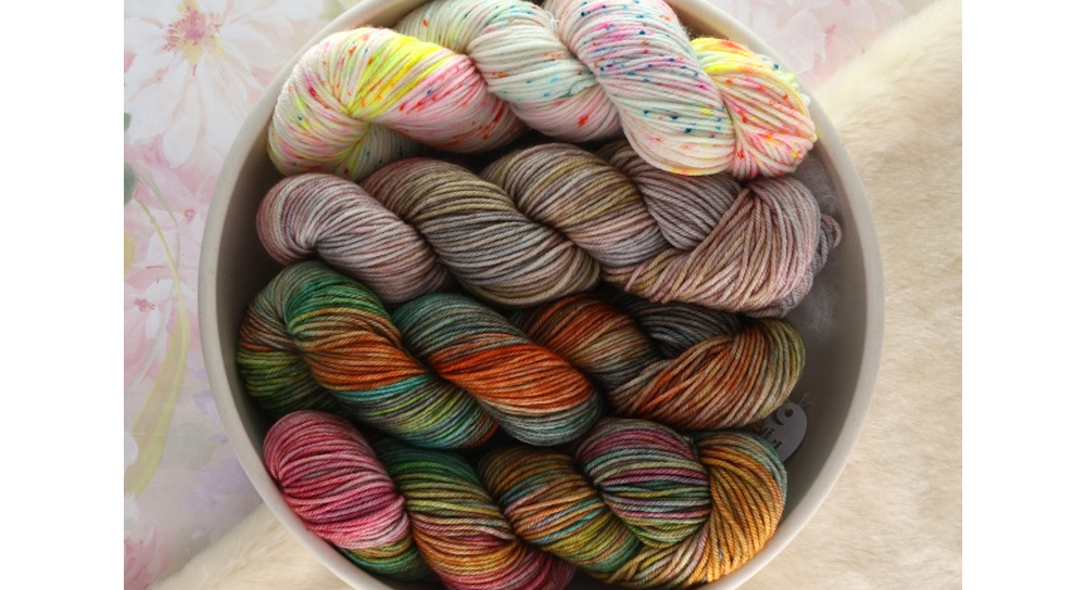 Bella Symfonie Yarns Shades